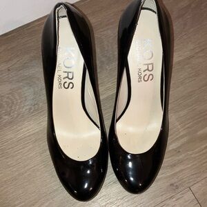 MICHAEL KORS Black Cork High Heels Size: 8
